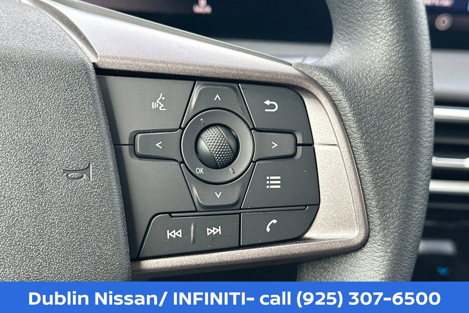 New 2026 Nissan Sentra SV w/ Floor Mat Package FWD image 28