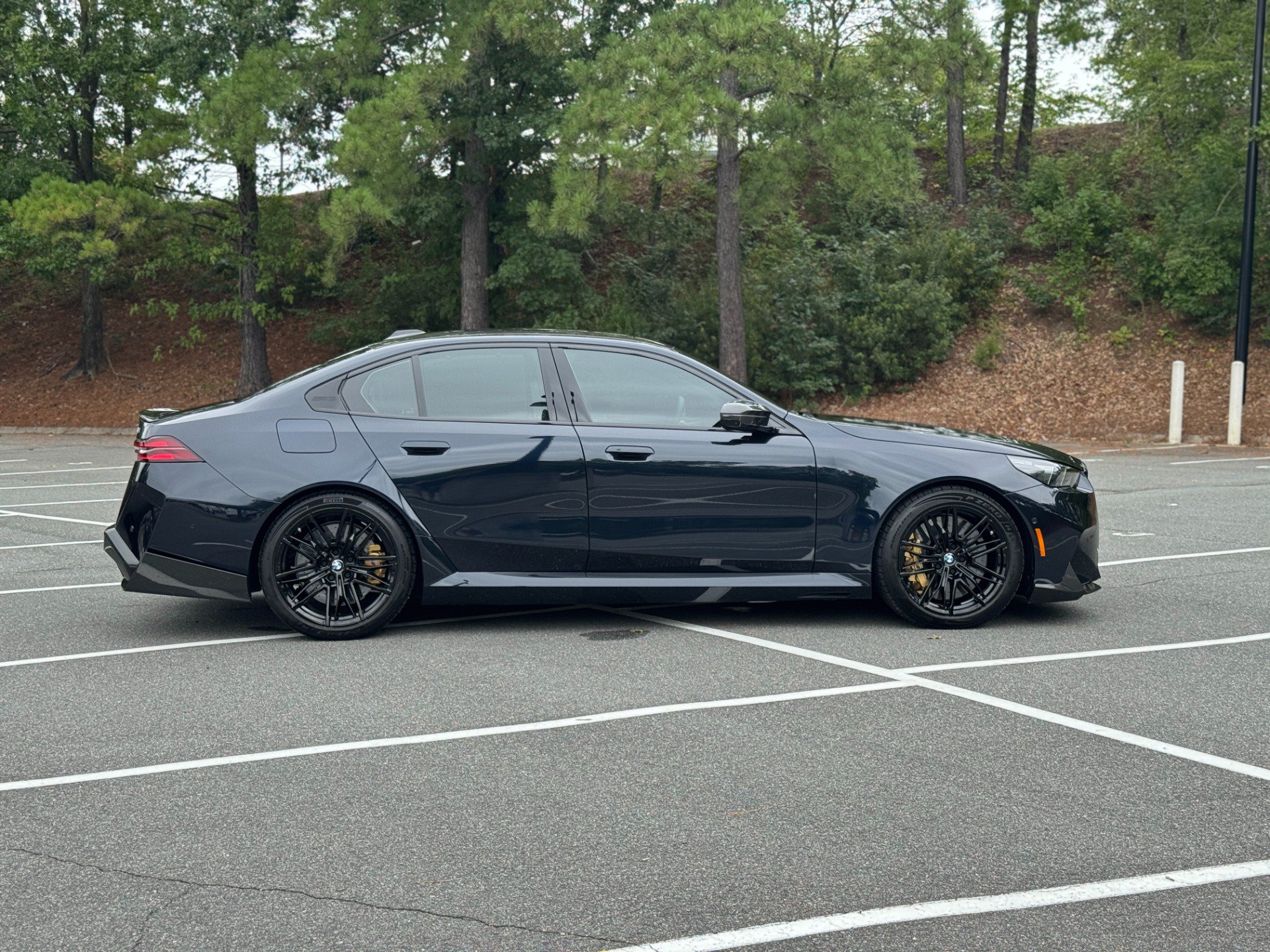 Used 2026 BMW M5 w/ Carbon Package AWD/4WD image 14