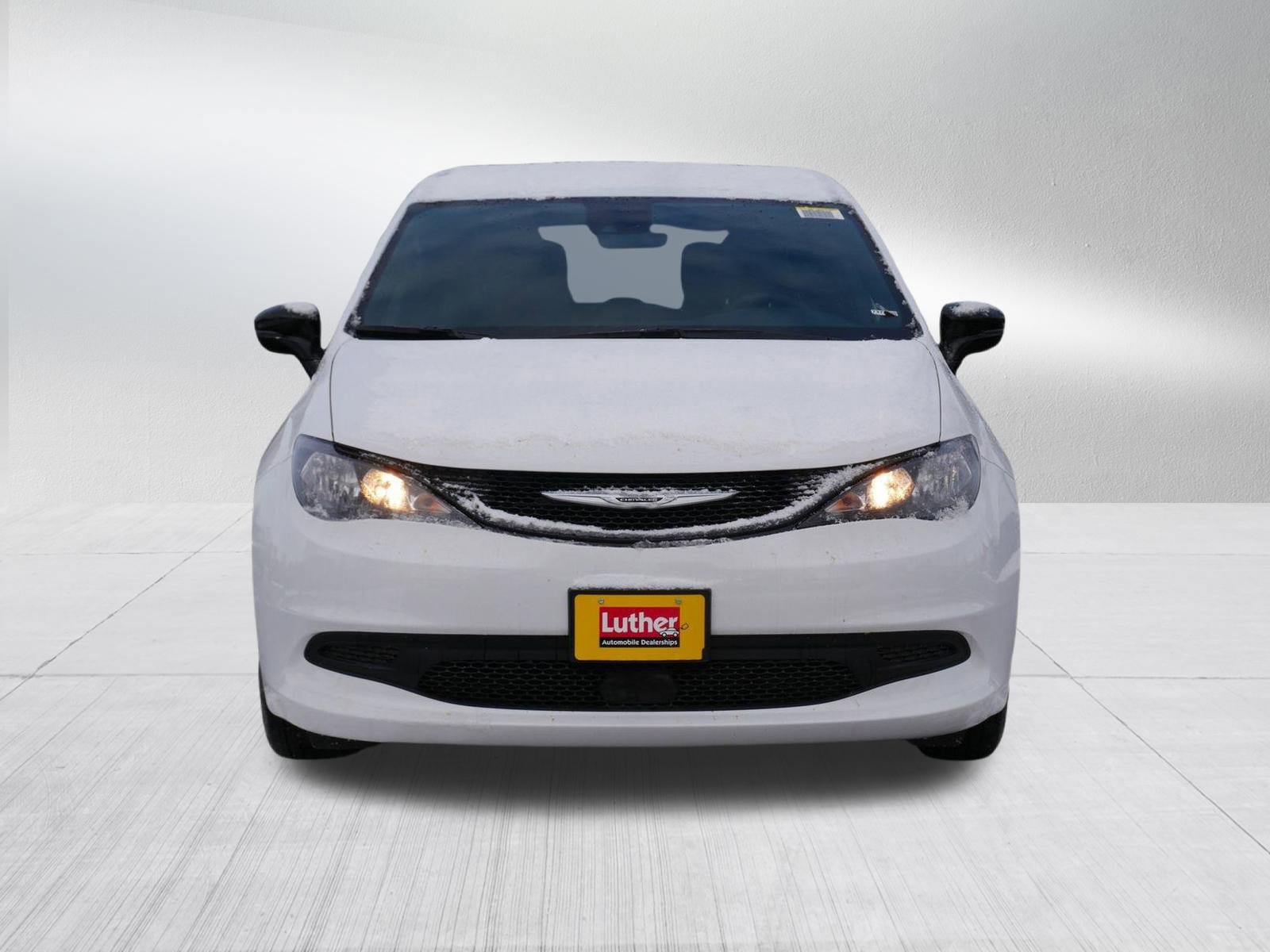 New 2026 Chrysler Voyager LX image 2