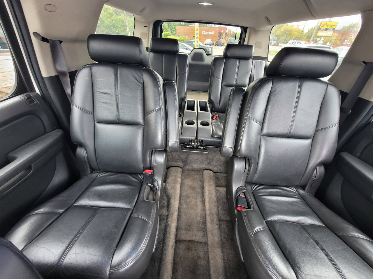 Used 2008 Chevrolet Suburban LTZ w/ LTZ Preferred Equipment Group image 27