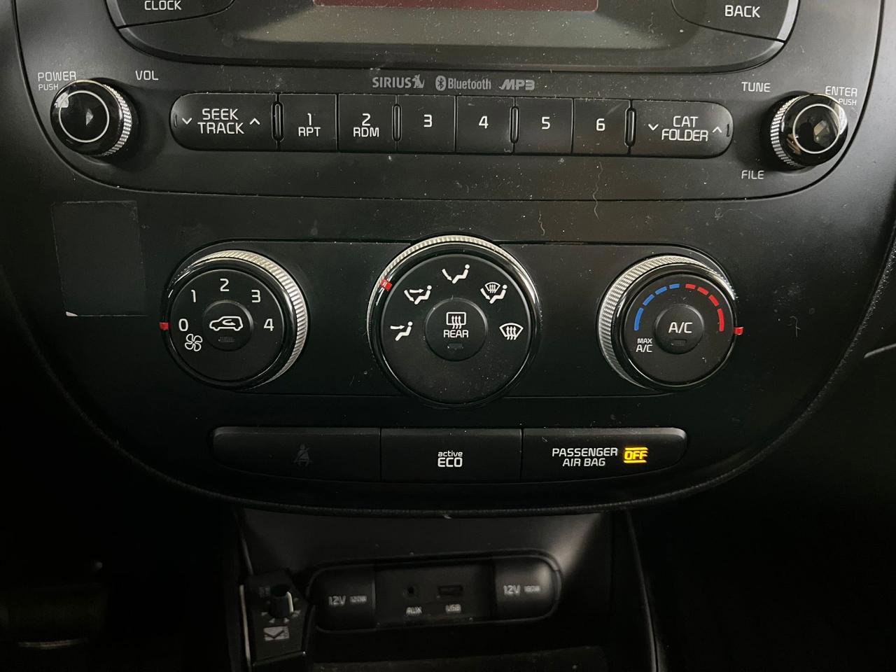 Used 2015 Kia Soul image 37