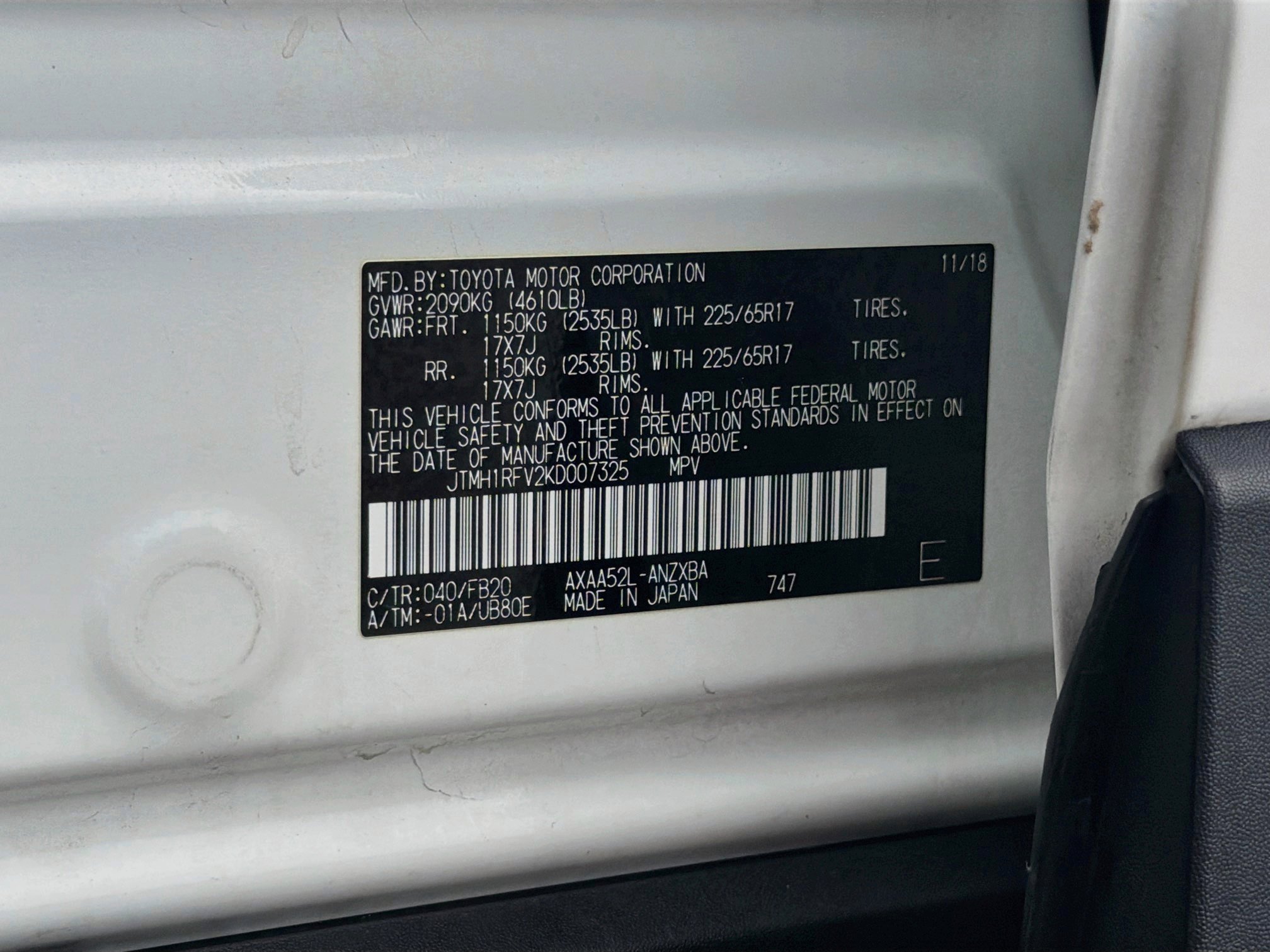 Used 2019 Toyota RAV4 LE FWD image 40