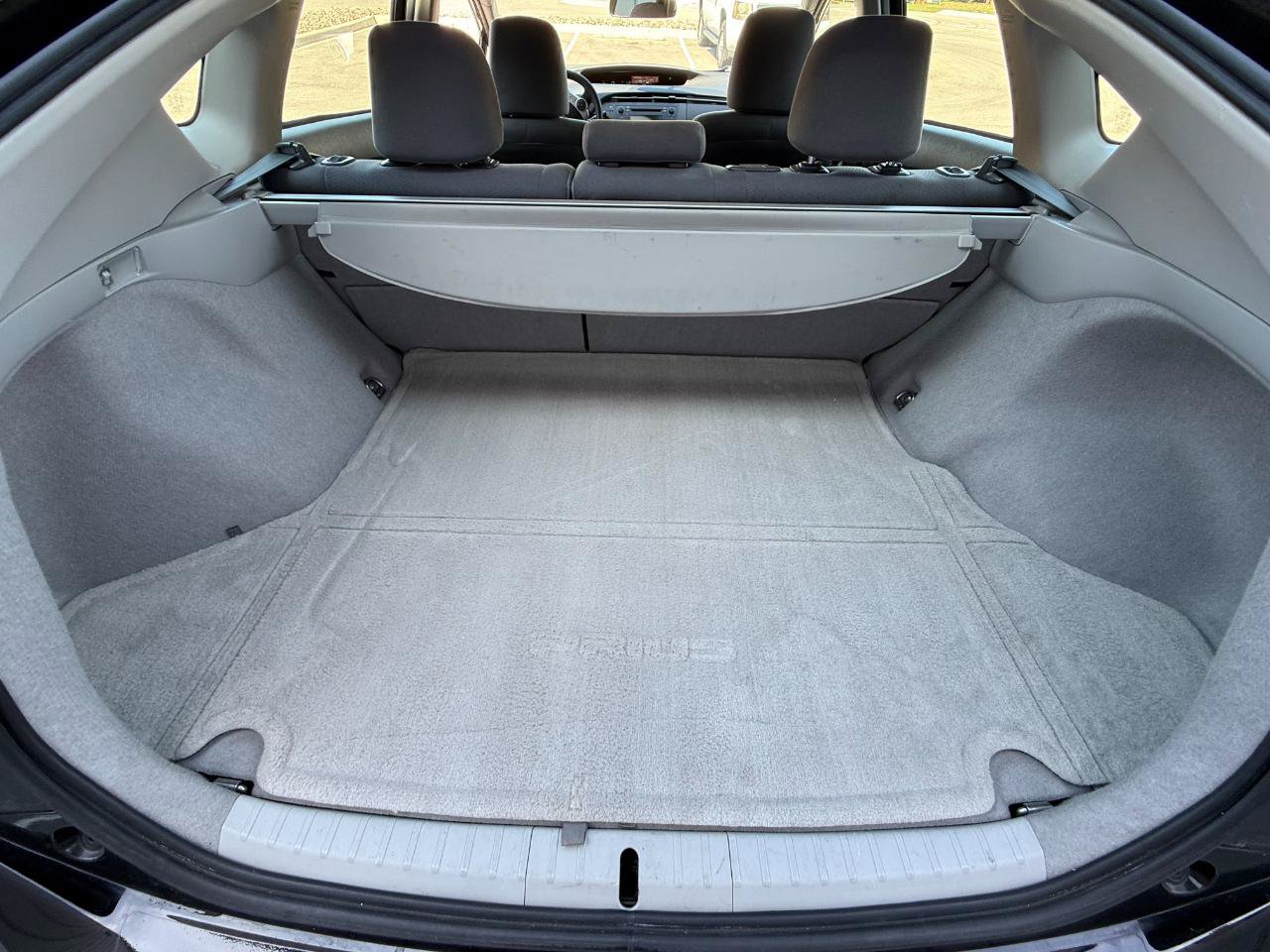 Used 2010 Toyota Prius III Hatchback 4D FWD image 21