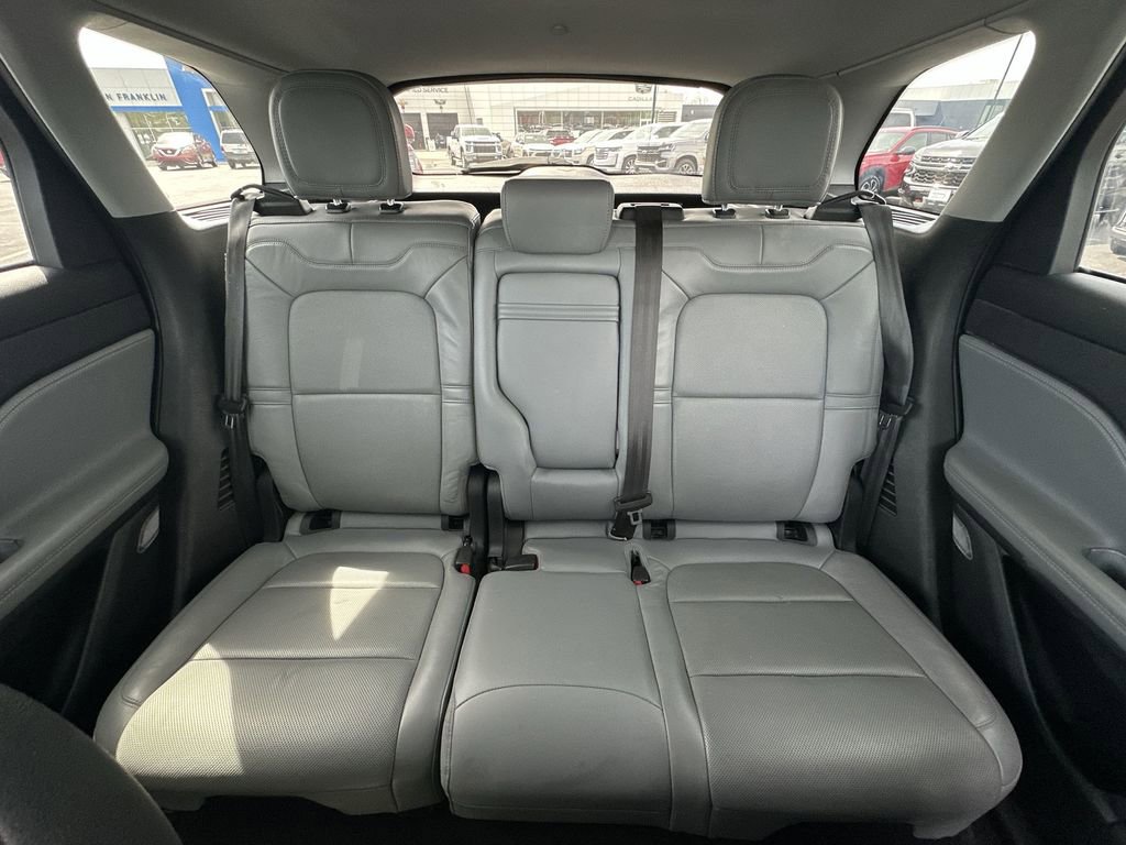 Used 2020 Lincoln Corsair Reserve w/ Elements Package FWD image 23
