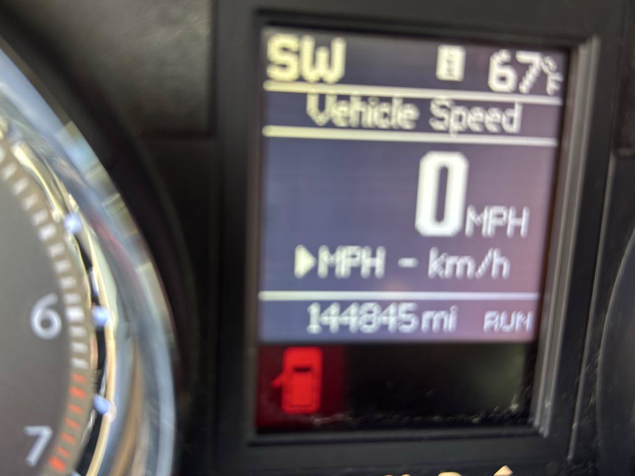 Used 2014 Chrysler Town & Country Touring-L FWD image 16
