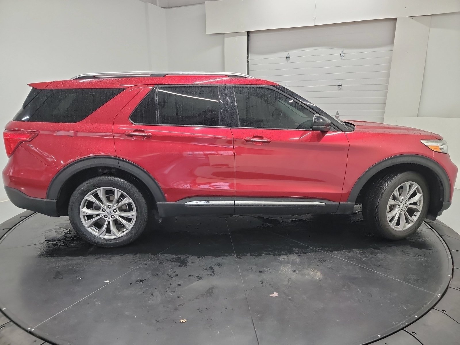 Used 2020 Ford Explorer Limited AWD/4WD image 11