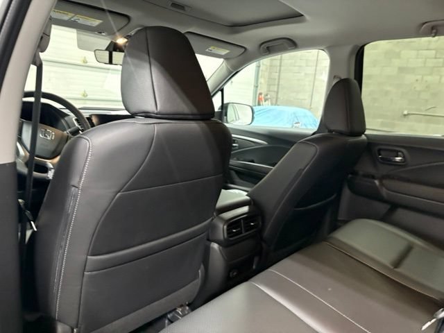 Used 2025 Honda Ridgeline RTL image 15
