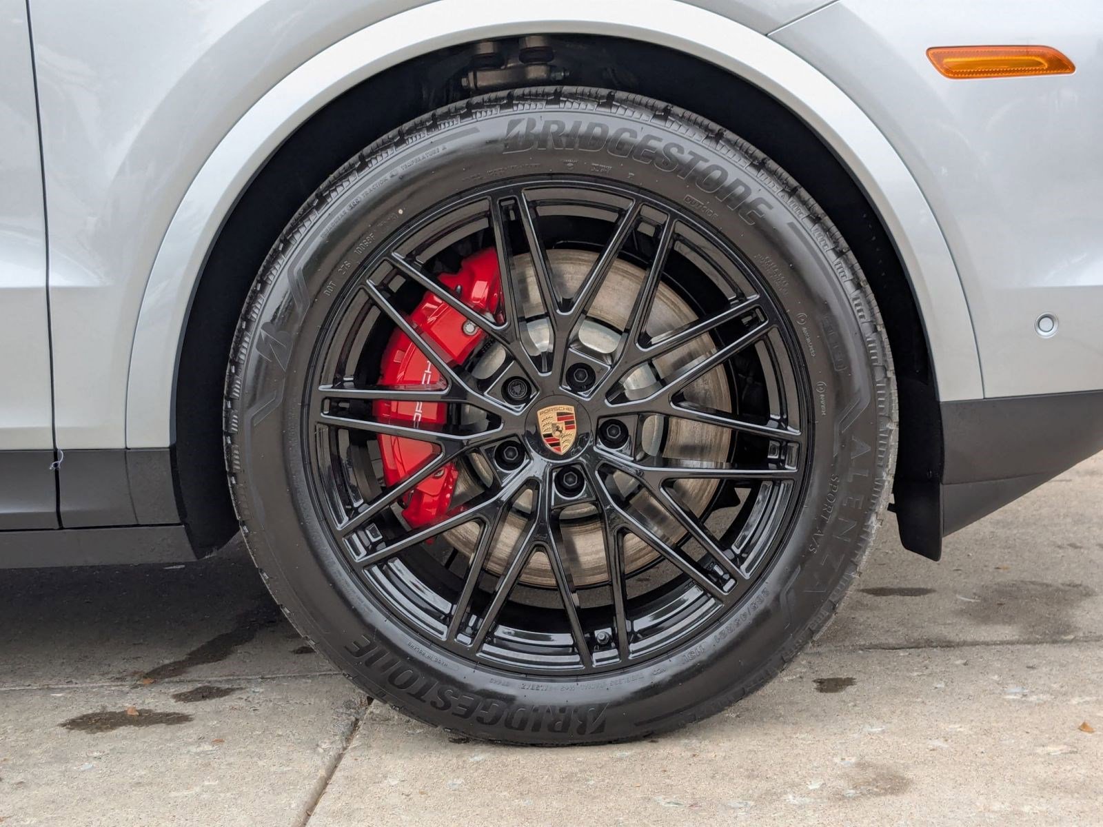 New 2026 Porsche Cayenne S image 29