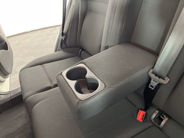 Used 2024 Nissan Rogue S image 42