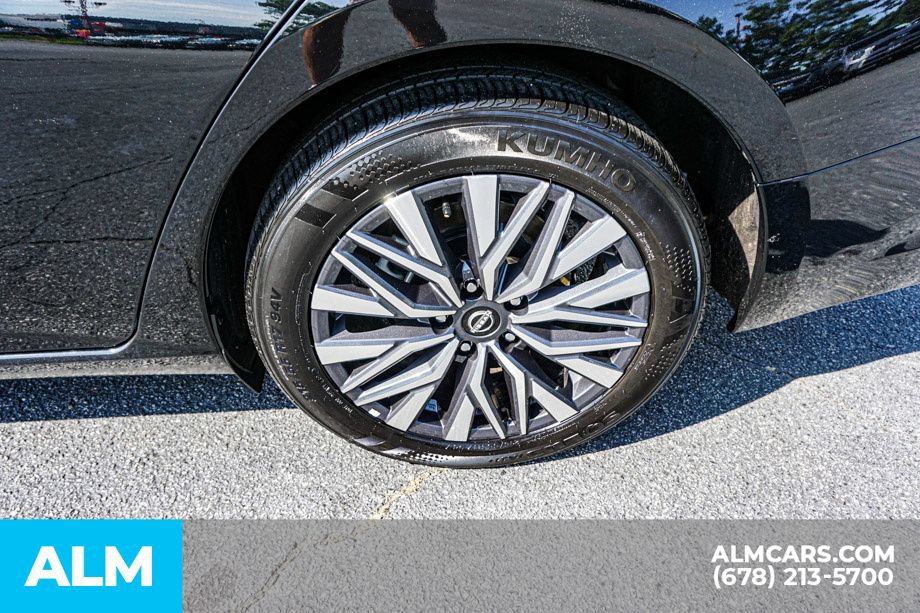 Used 2025 Nissan Altima 2.5 SV FWD image 16