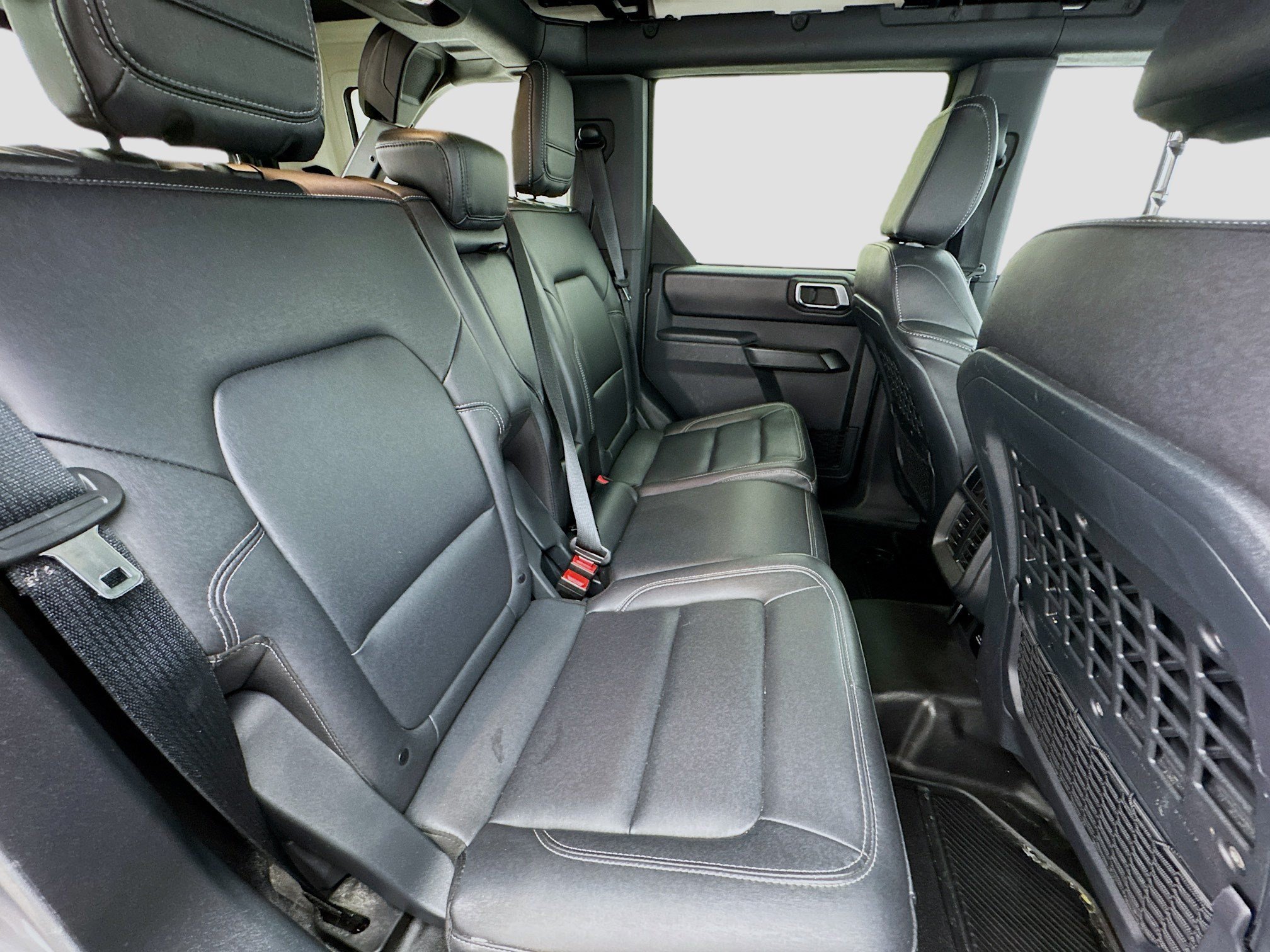 Used 2025 Ford Bronco Badlands AWD/4WD image 17