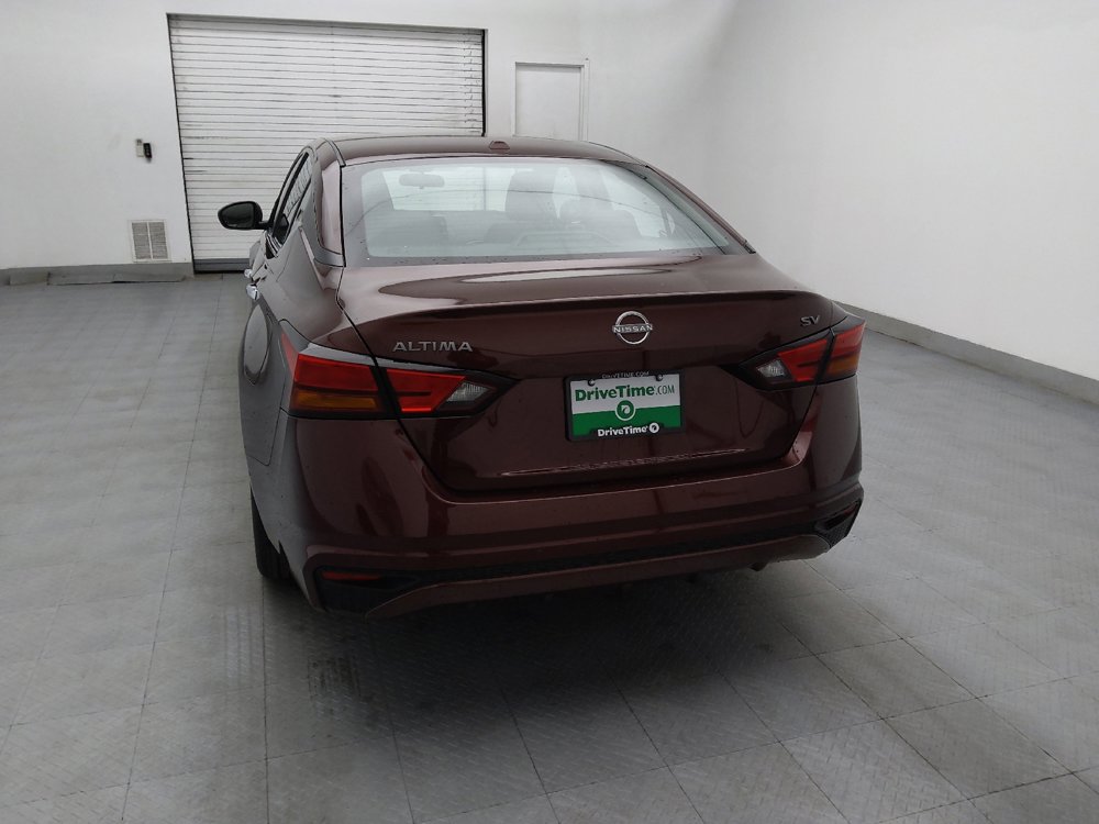 Used 2024 Nissan Altima 2.5 SV image 6