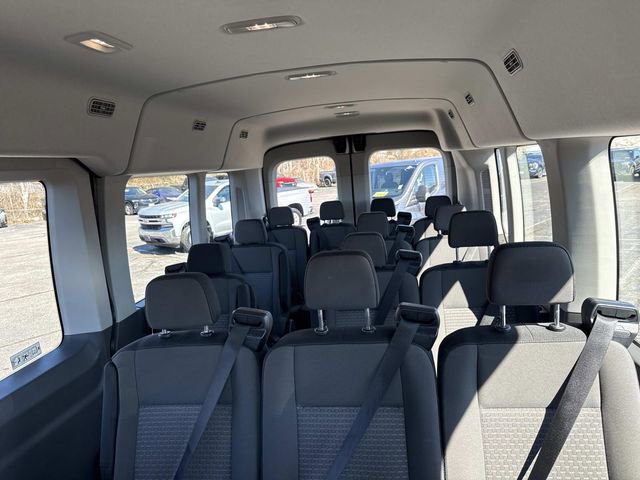 Used 2023 Ford Transit 350 XLT image 28