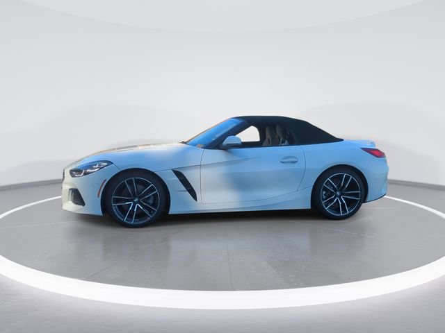 Used 2020 BMW Z4 sDrive30i w/ M Sport Package RWD image 4