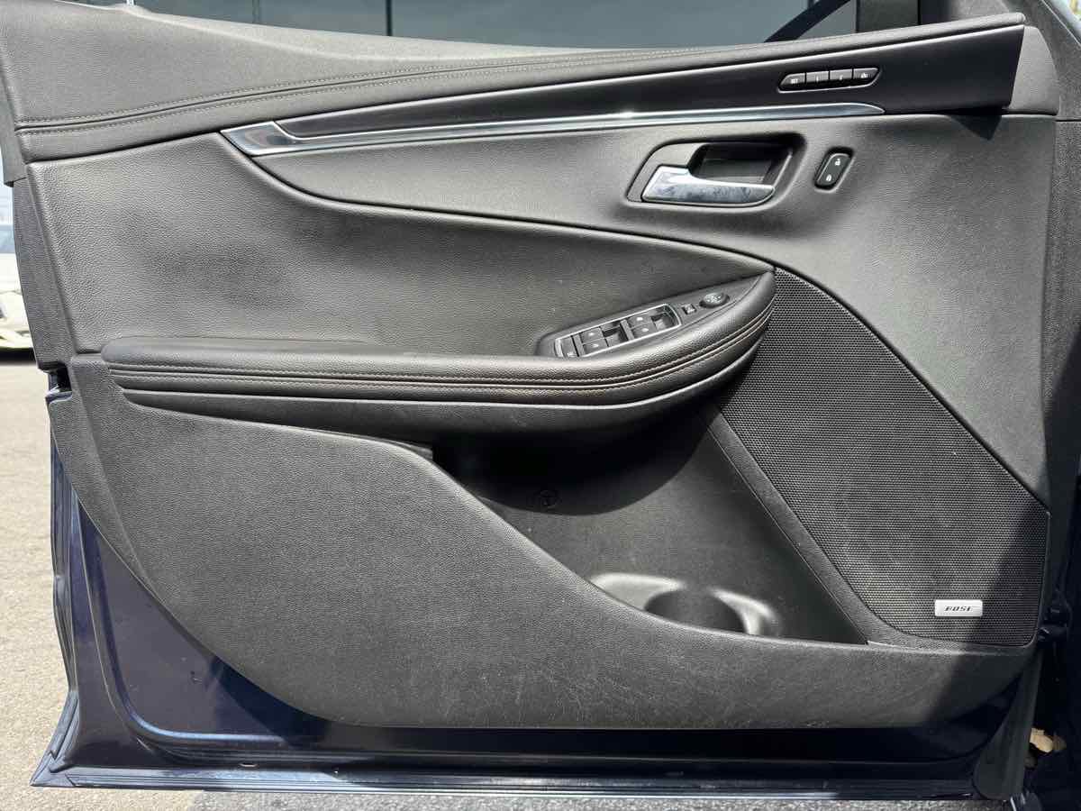 Used 2017 Chevrolet Impala Premier w/ Enhanced Convenience Package image 26