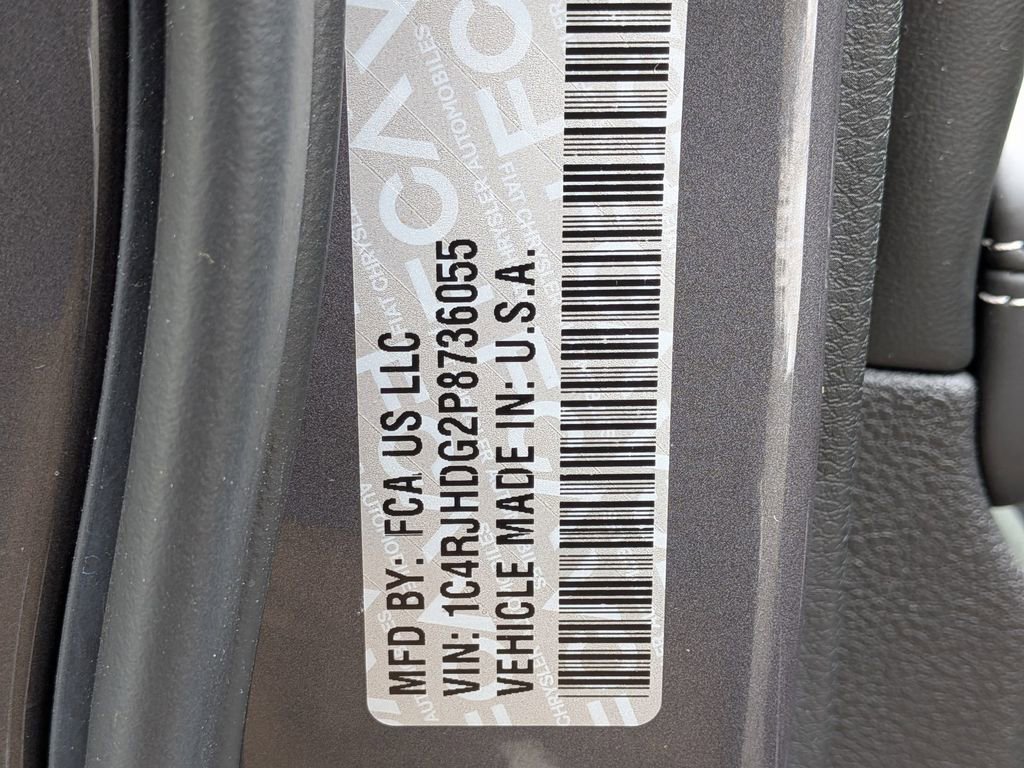 Used 2023 Jeep Grand Cherokee Overland image 33