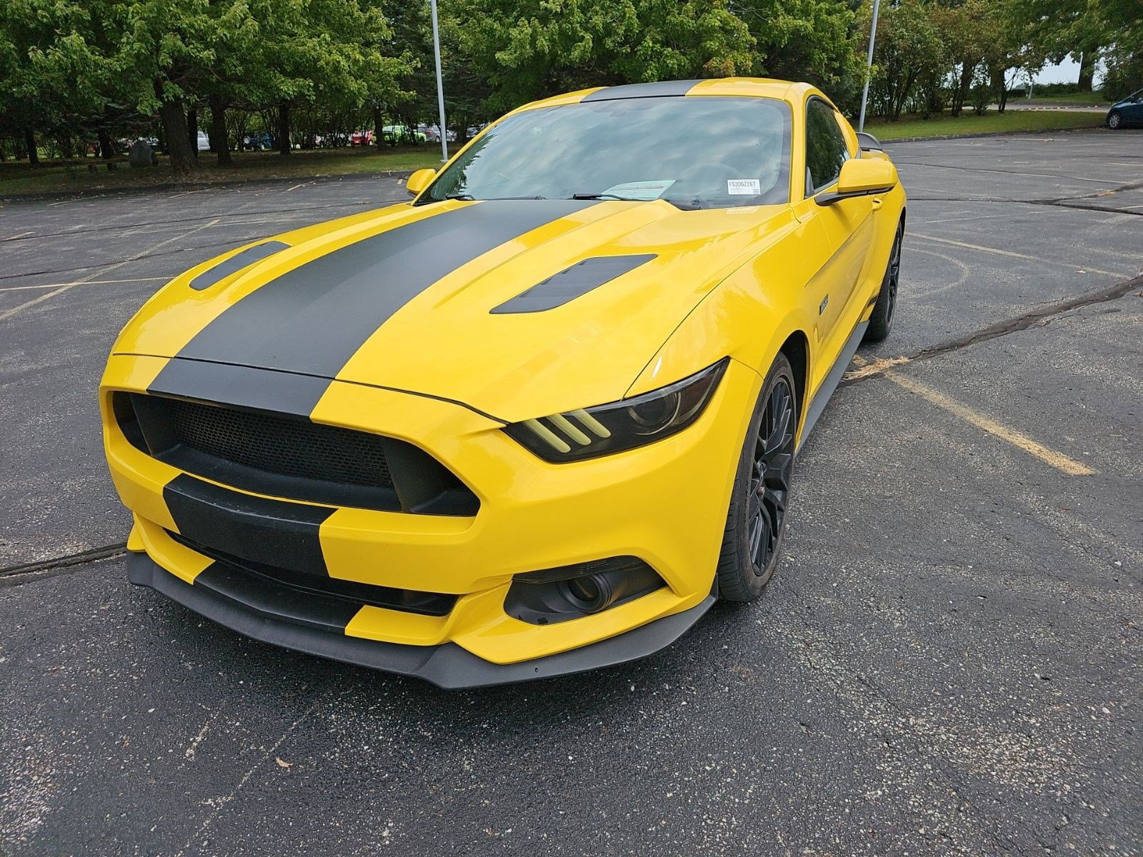 Used 2015 Ford Mustang GT w/ GT Performance Package RWD image 2