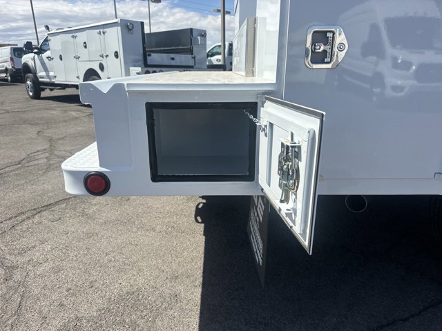 New 2025 Ford F550 XL 11Ft Scelzi Contractor Body image 11