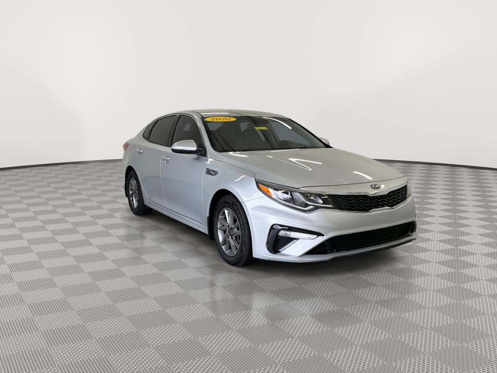 Used 2020 Kia Optima LX image 2