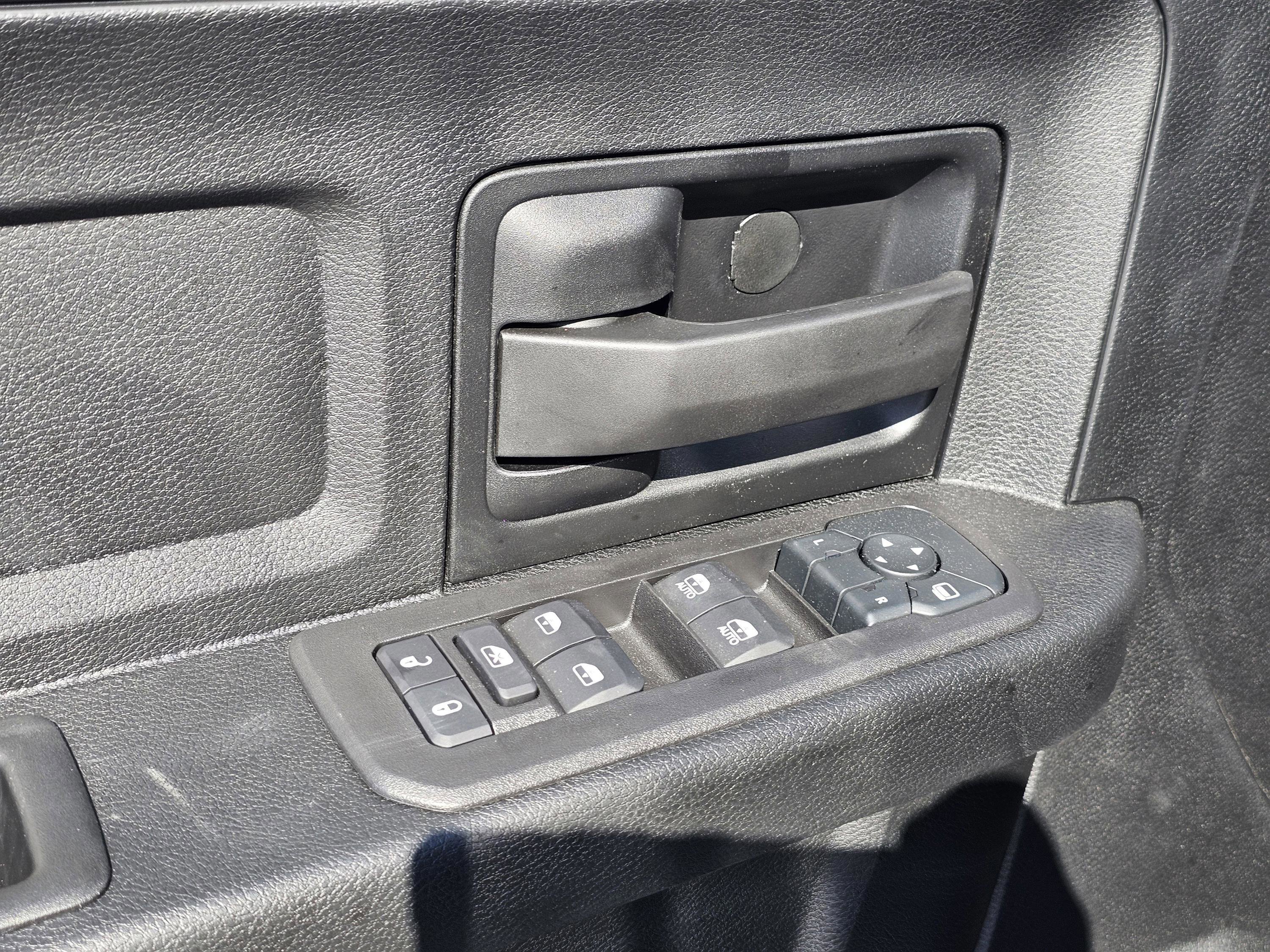 New 2026 RAM 3500 Tradesman w/ Chrome Appearance Group image 16