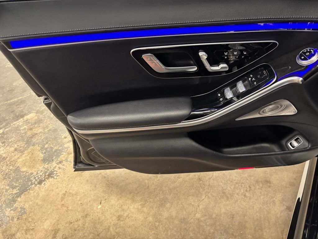 Certified 2023 Mercedes-Benz S 500 4MATIC w/ AMG Line image 19