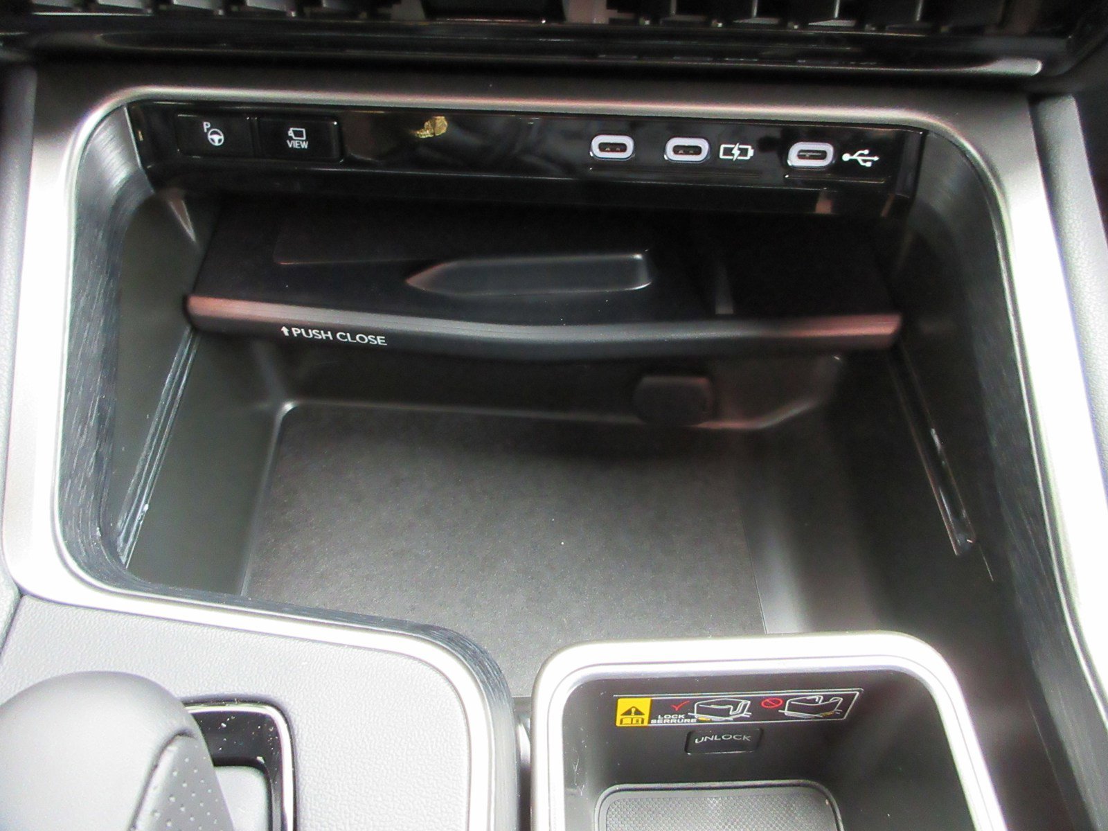 New 2026 Lexus TX 500h AWD image 52