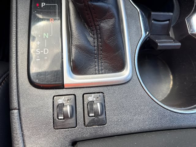 Used 2019 Toyota Highlander XLE AWD/4WD image 37