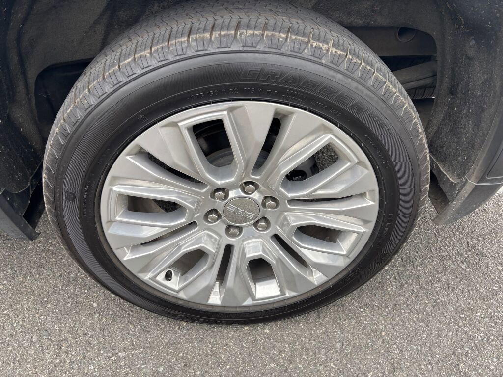 Used 2022 GMC Sierra 1500 Denali w/ Denali Reserve Package image 9