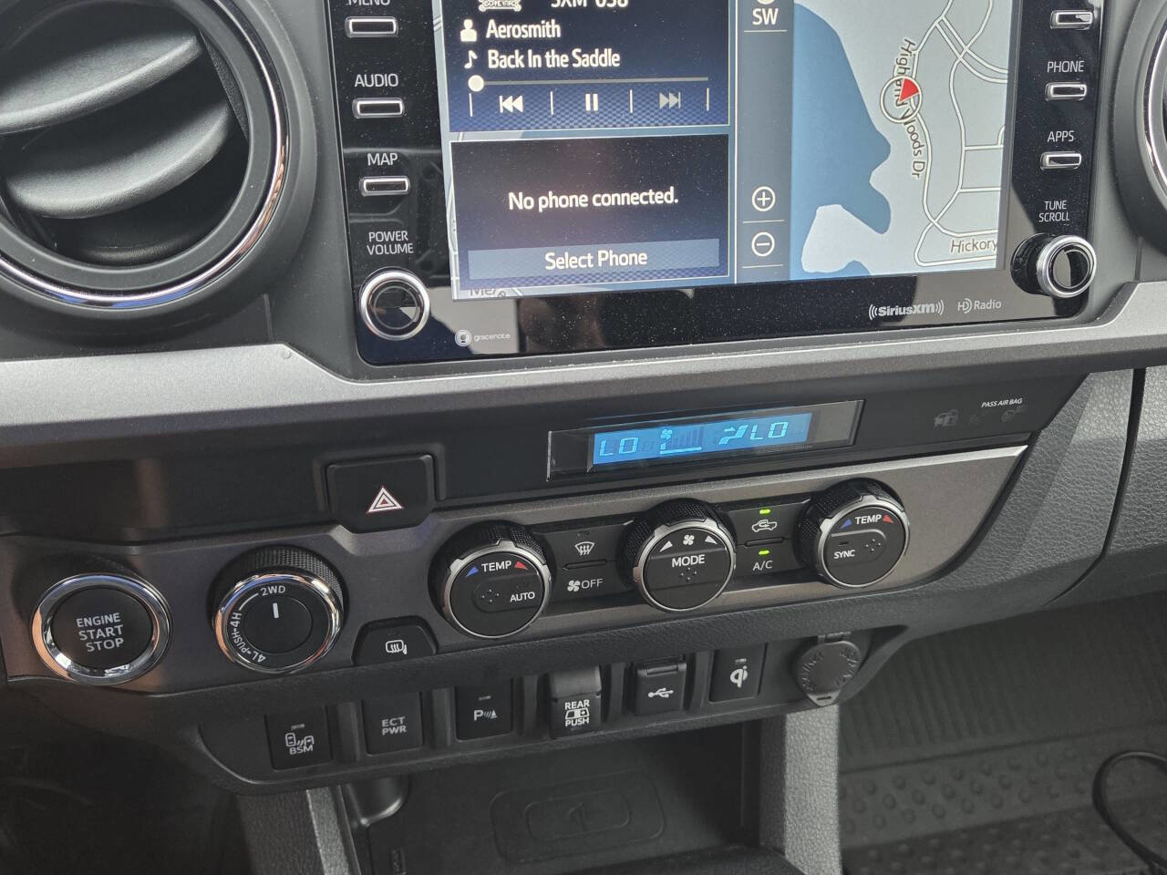 Used 2023 Toyota Tacoma TRD Sport w/ Advanced Technology Package image 5