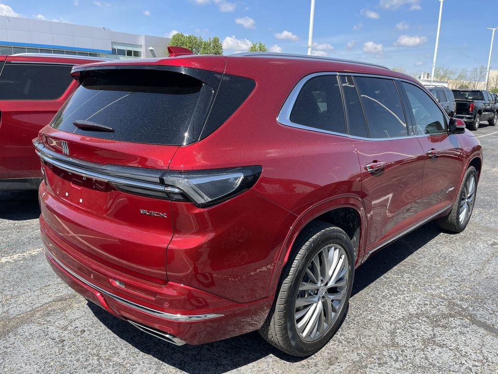 Used 2025 Buick Enclave Avenir w/ Trailering Package, 5000 lbs. image 11