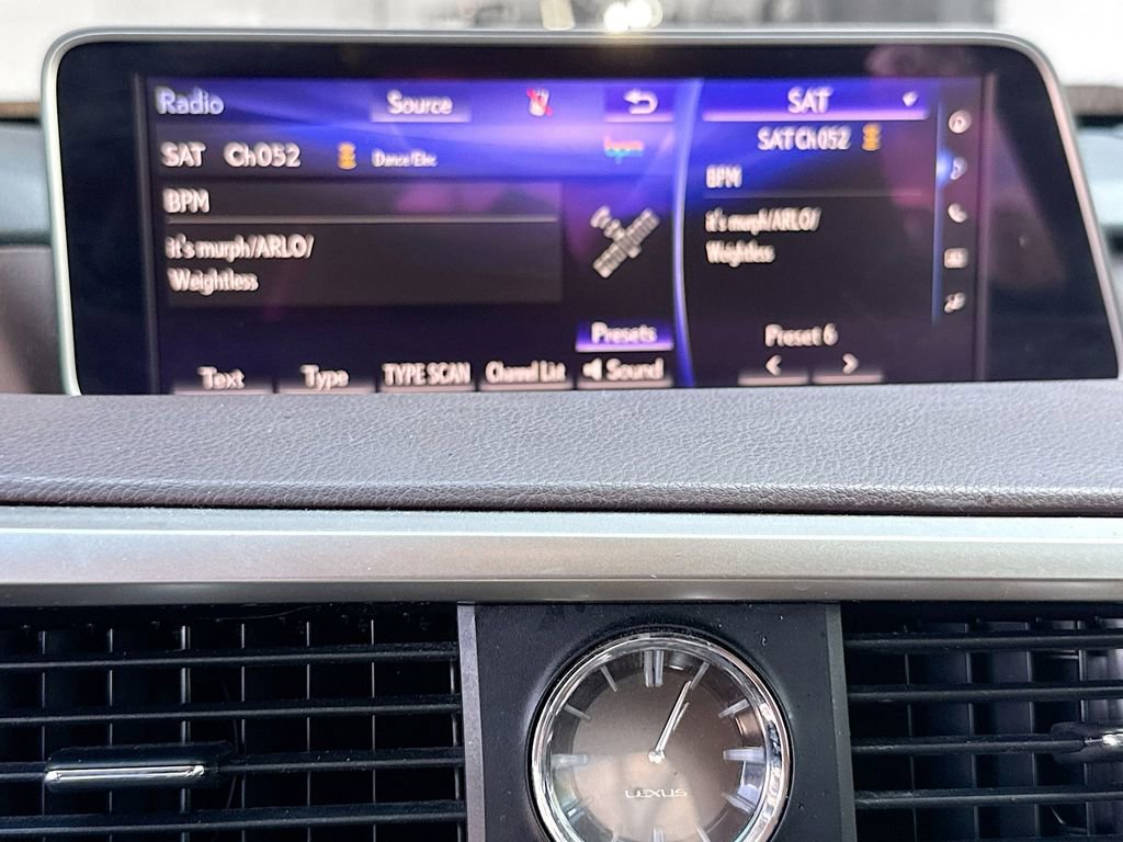 Used 2016 Lexus RX 350 FWD w/ Luxury Package image 16