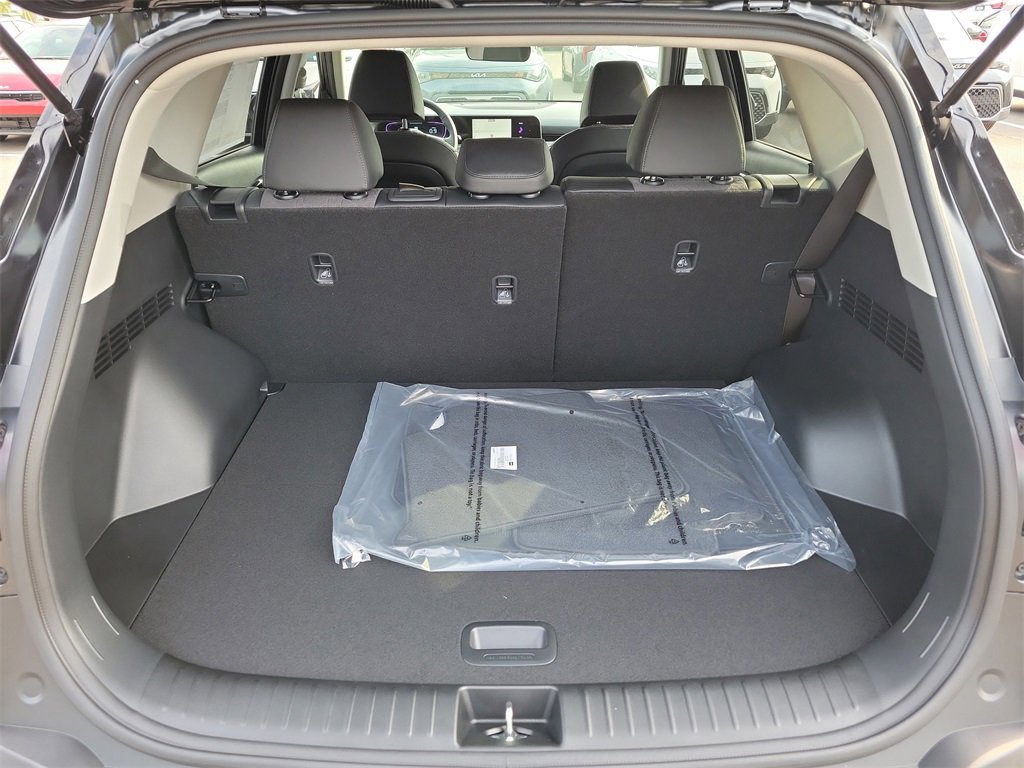 New 2026 Kia Seltos S image 14