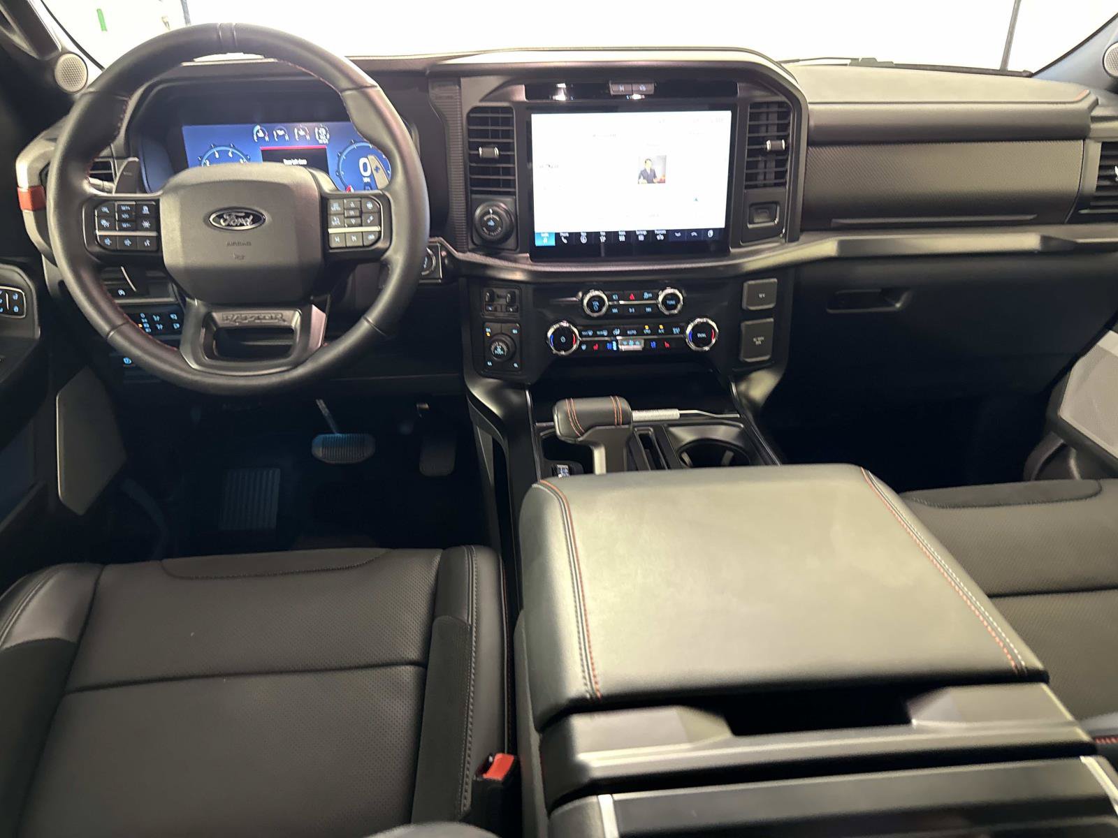 Used 2025 Ford F150 Raptor AWD/4WD image 14