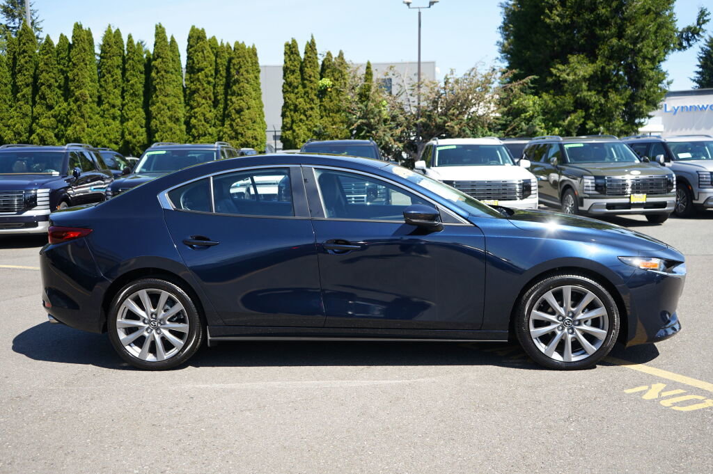 Used 2025 MAZDA MAZDA3 s FWD image 5