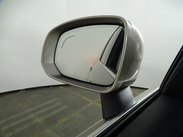 Used 2023 Volvo XC90 B6 Plus AWD/4WD image 41