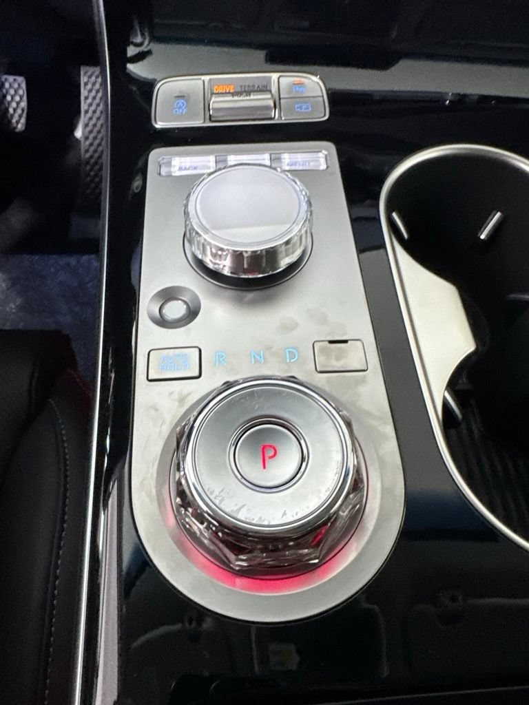 New 2026 Genesis GV70 2.5T AWD/4WD image 5