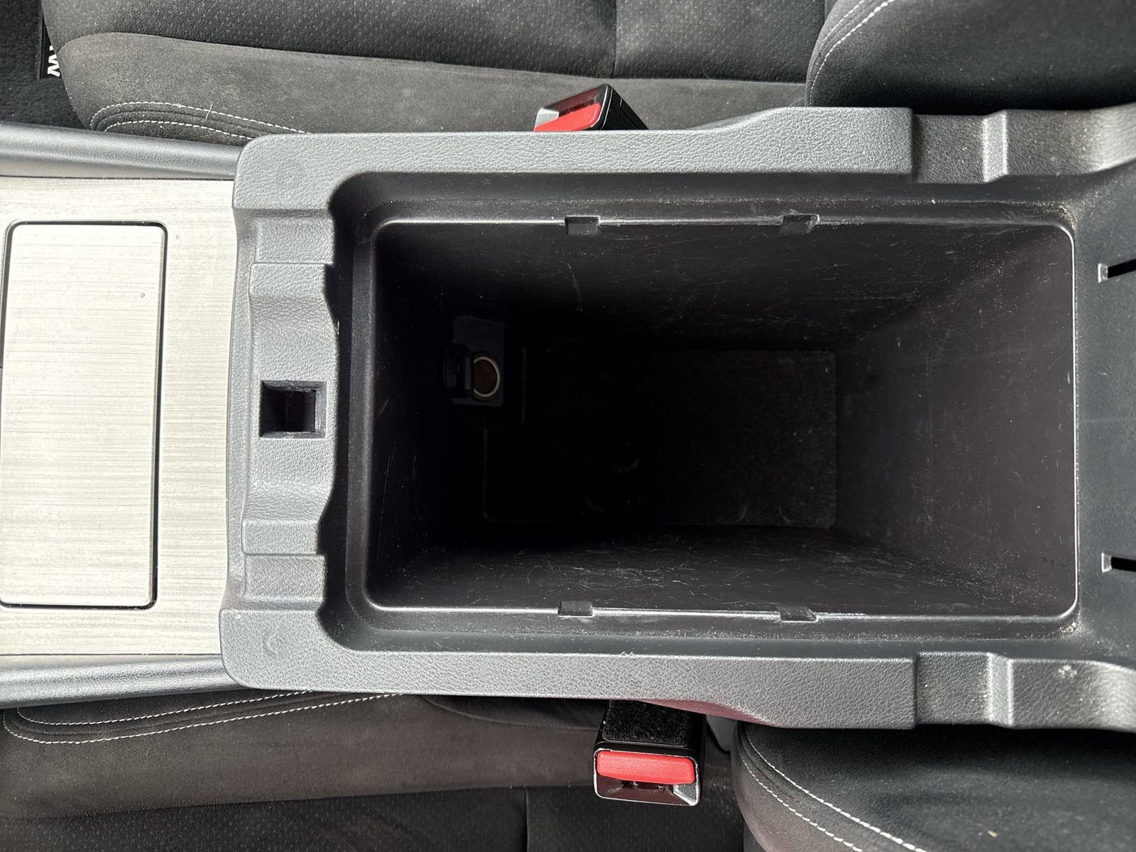 Used 2016 Nissan Murano SV image 18