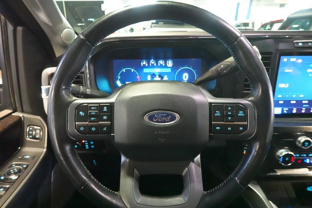 Used 2023 Ford F350 Lariat w/ Lariat Ultimate Package AWD/4WD image 12