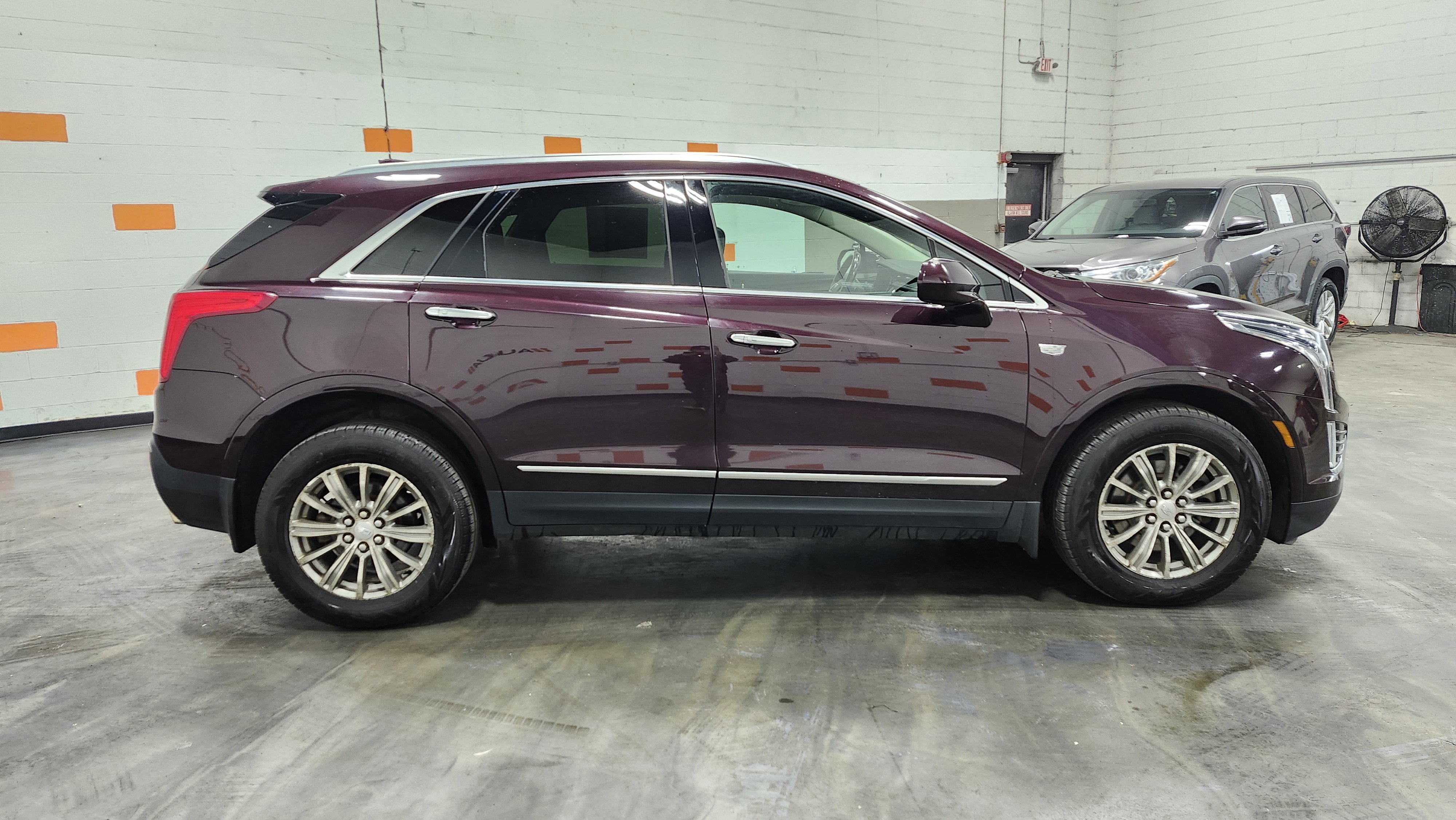 Used 2017 Cadillac XT5 Luxury image 19