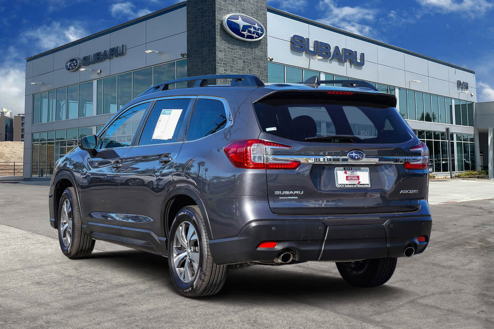 Certified 2024 Subaru Ascent Premium w/ Convenience Package image 6