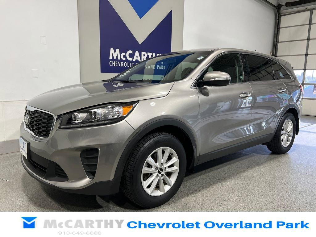 Used 2019 Kia Sorento LX image 9
