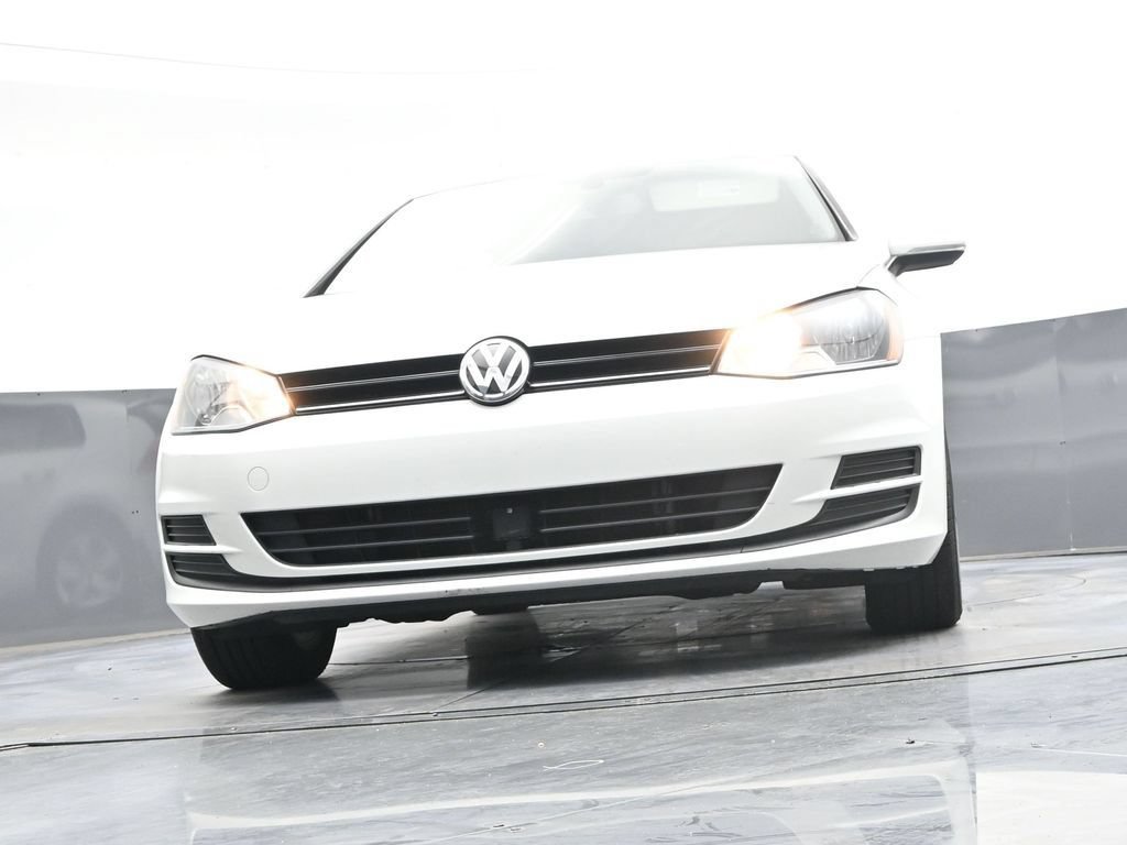 Used 2017 Volkswagen Golf Wolfsburg Edition FWD image 47