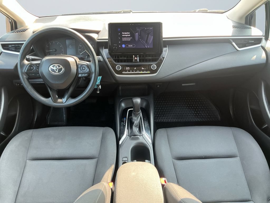 Used 2023 Toyota Corolla LE FWD image 11