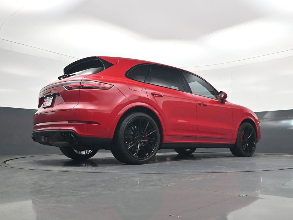 Used 2023 Porsche Cayenne Turbo w/ Premium Package Plus image 27