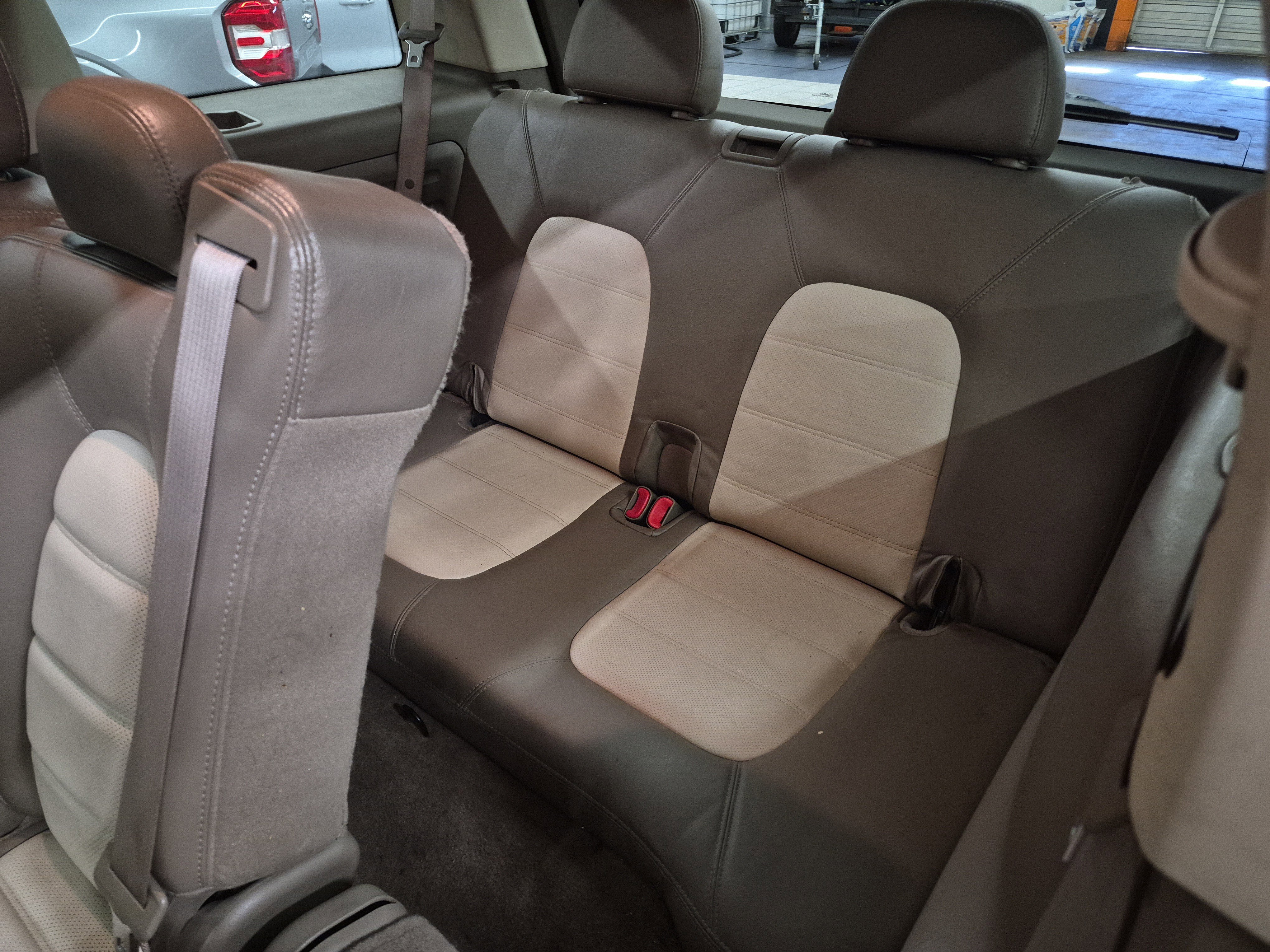 Used 2003 Ford Explorer Eddie Bauer image 15