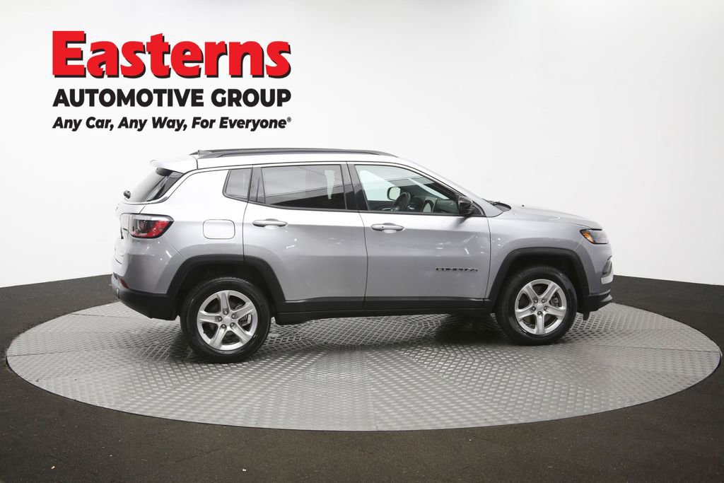 Used 2024 Jeep Compass Latitude AWD/4WD image 40