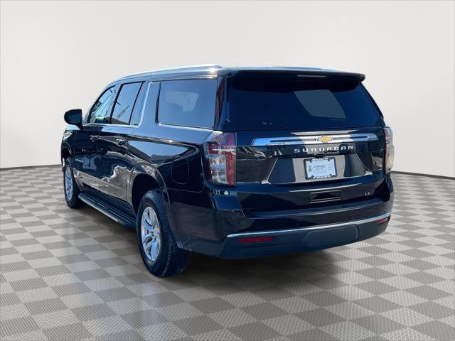 Used 2024 Chevrolet Suburban LT image 7
