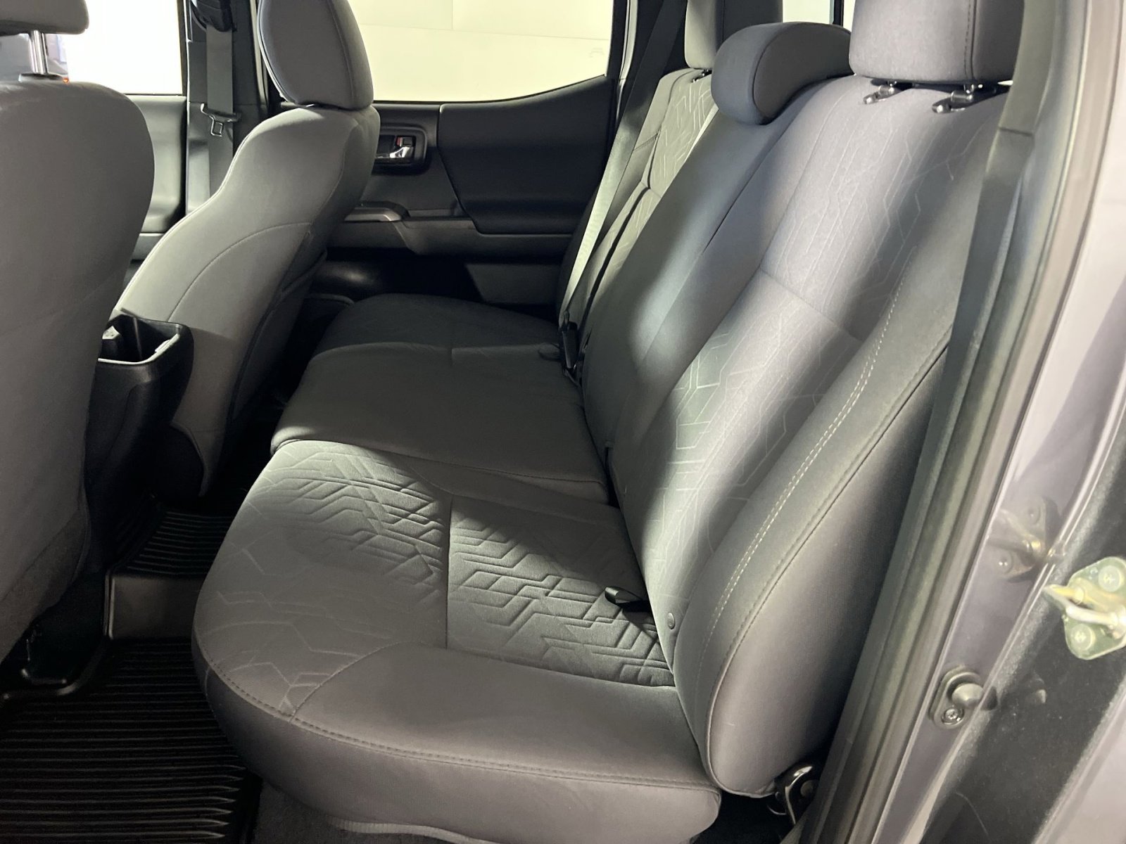 Used 2019 Toyota Tacoma TRD Off-Road image 25