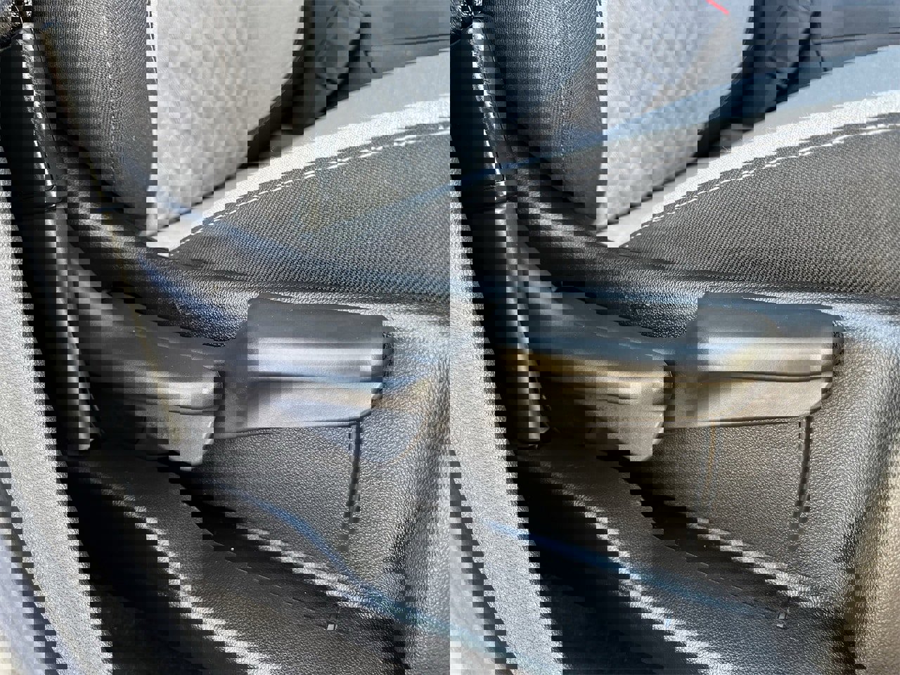 Used 2023 Chevrolet Equinox LS w/ LS Convenience Package image 25