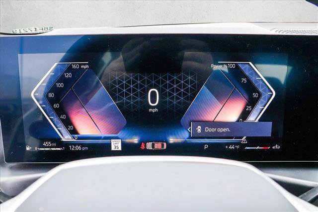 Certified 2025 BMW 330i xDrive Sedan w/ Convenience Package image 14